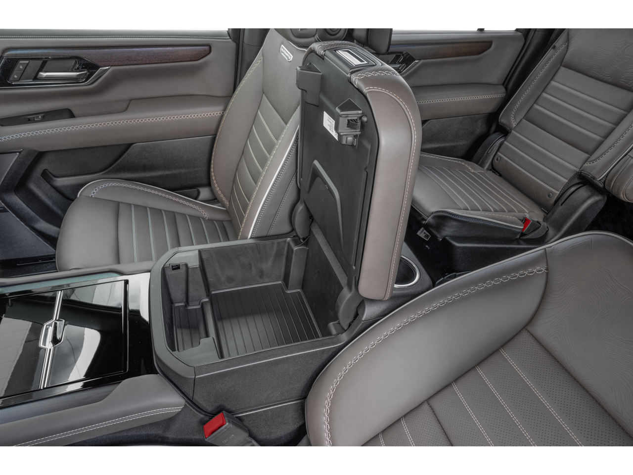 2026 GMC Yukon XL Denali Ultimate - Photo 32