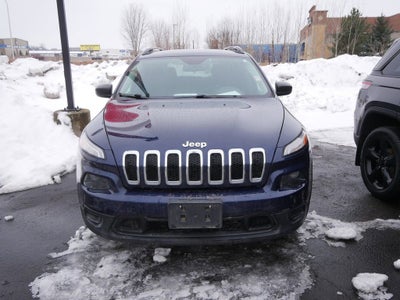 2016 Jeep Cherokee Sport