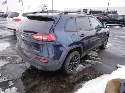 2016 Jeep Cherokee Sport