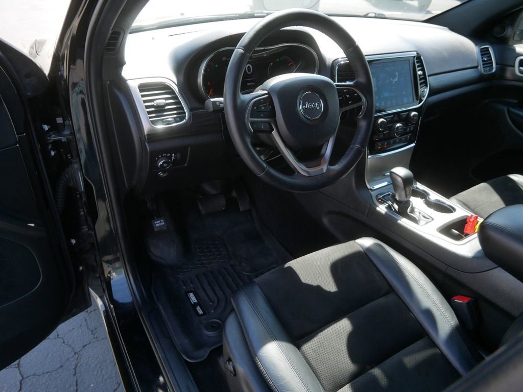 2021 Jeep Grand Cherokee Laredo X 4x4