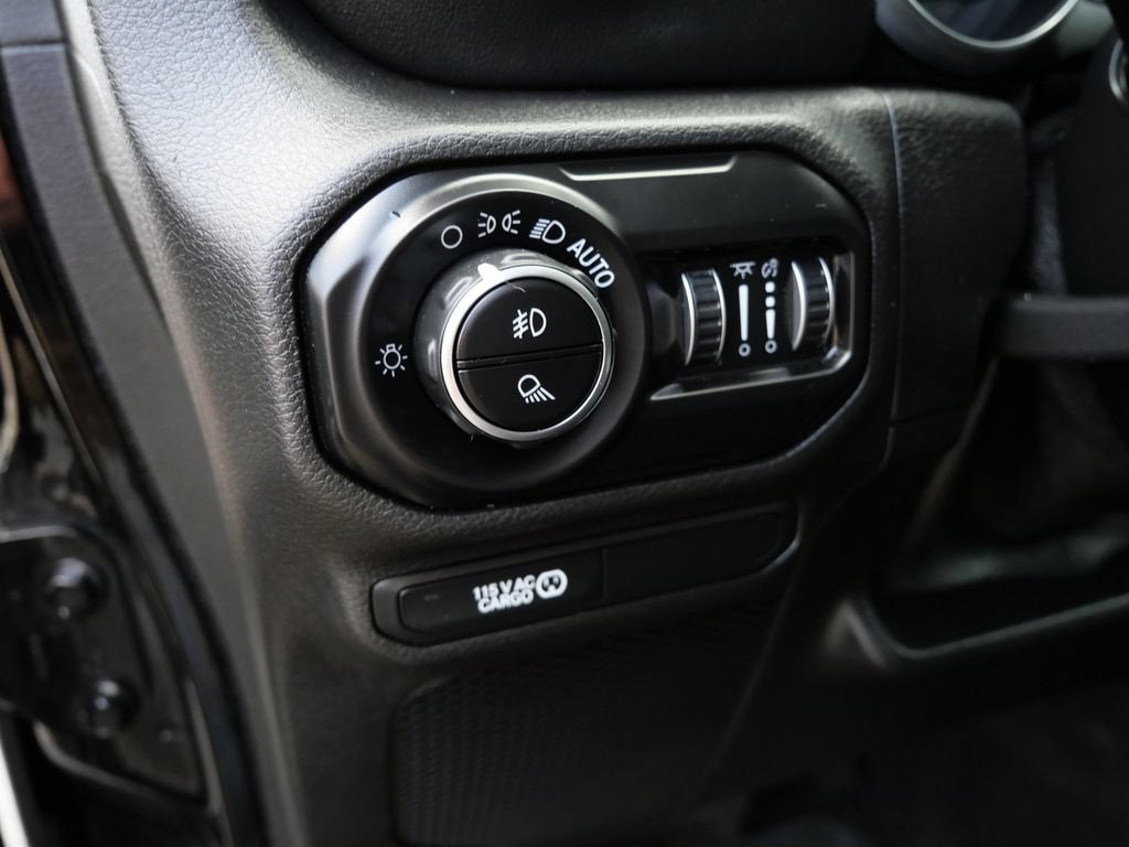 2020 Jeep Gladiator Overland 4x4