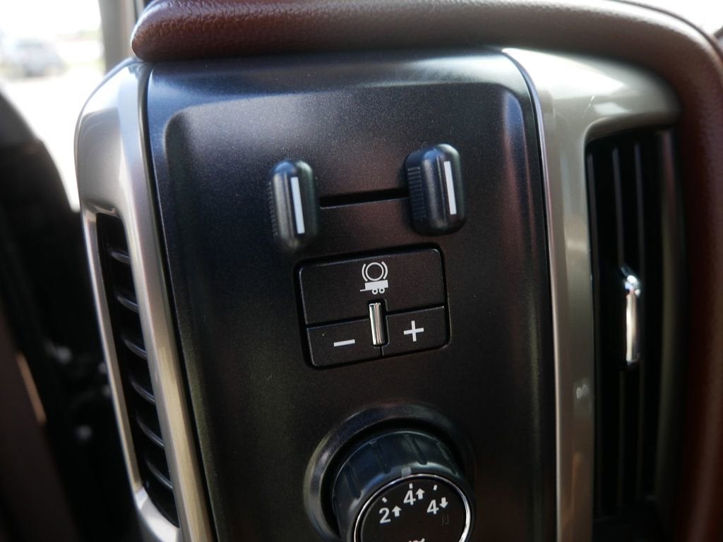 2016 Chevrolet Silverado 3500 HD High Country