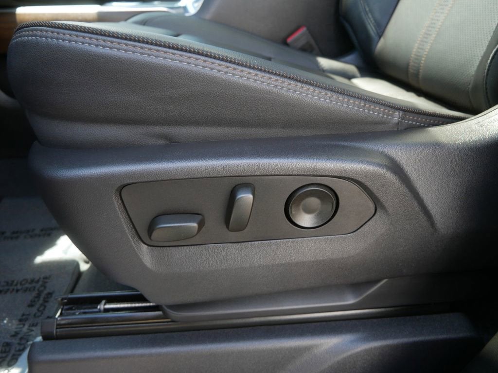 2024 Chevrolet Silverado 3500 HD High Country