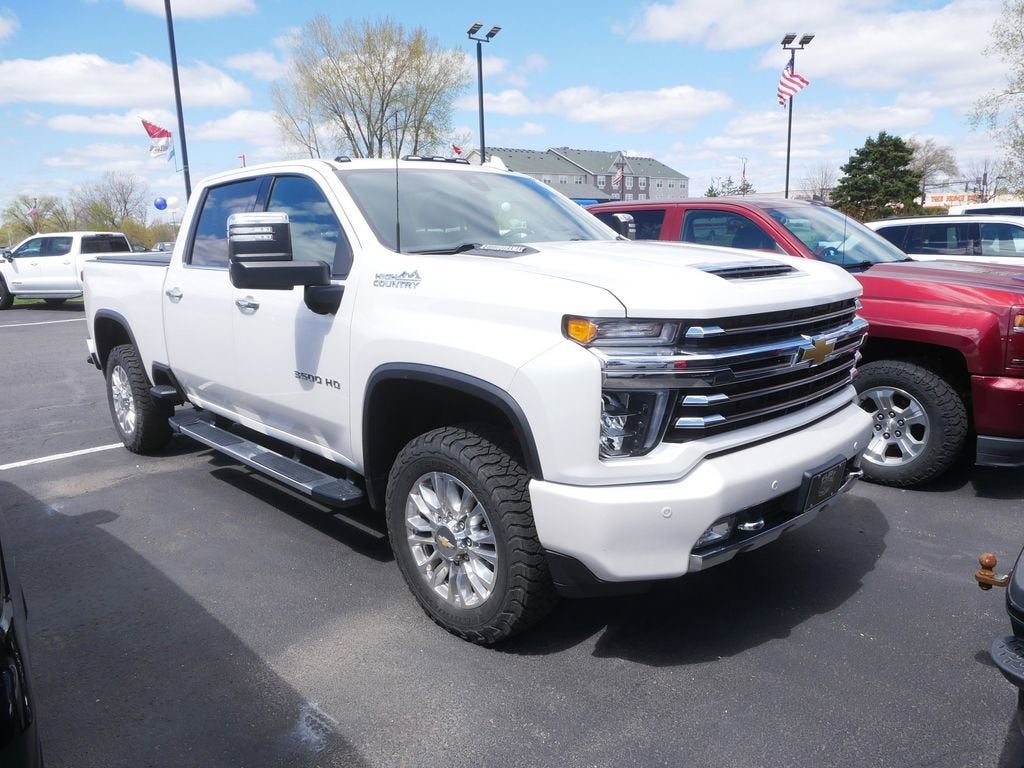 2022 Chevrolet Silverado 3500 HD High Country