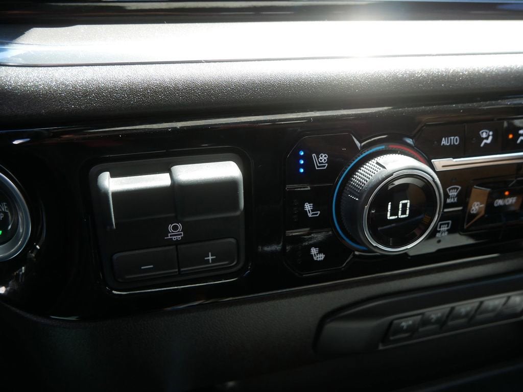 2024 Chevrolet Silverado 3500 HD High Country
