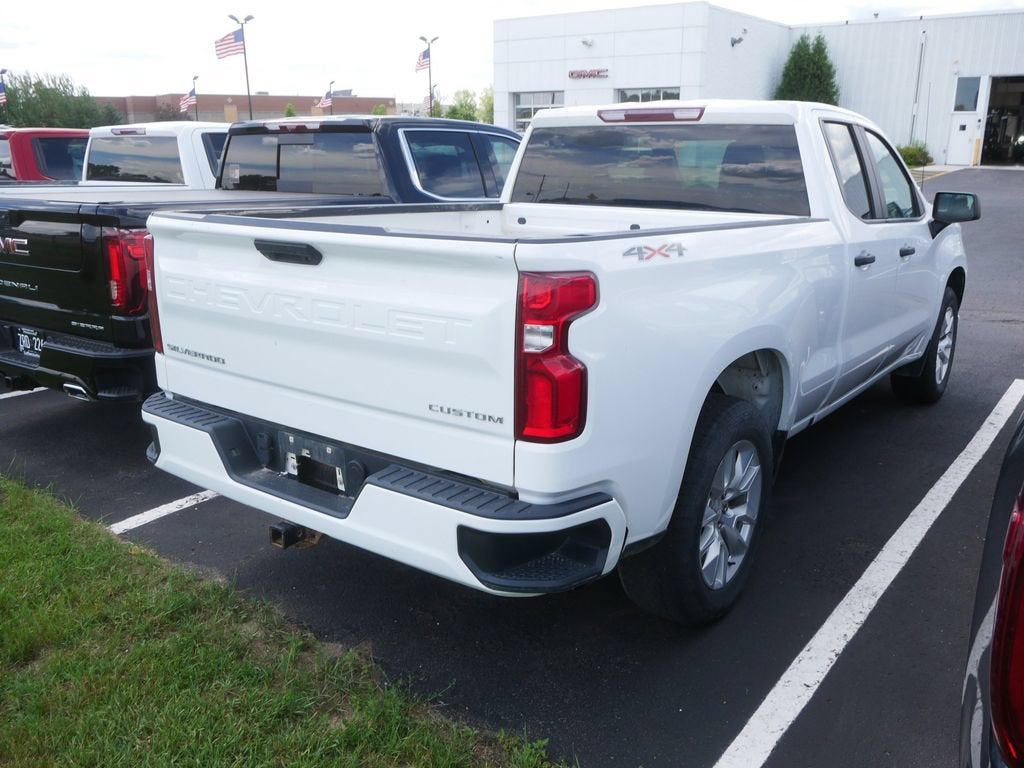 2020 Chevrolet Silverado 1500 Custom