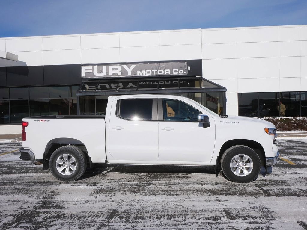2025 Chevrolet Silverado 1500 LT