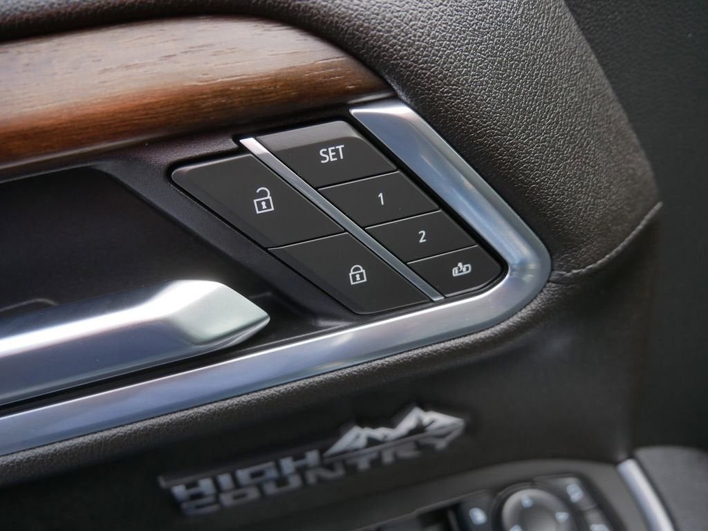 2025 Chevrolet Silverado 1500 High Country