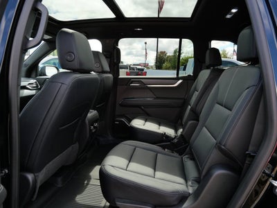 2027 GMC Acadia Elevation