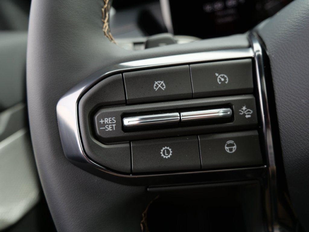 2027 GMC Acadia AT4