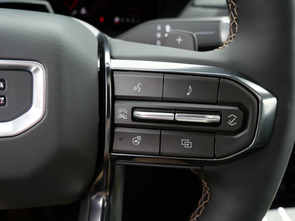 2027 GMC Acadia AT4