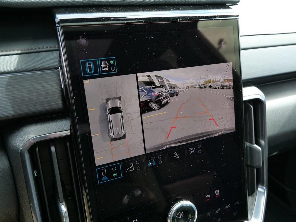 2027 GMC Acadia AT4