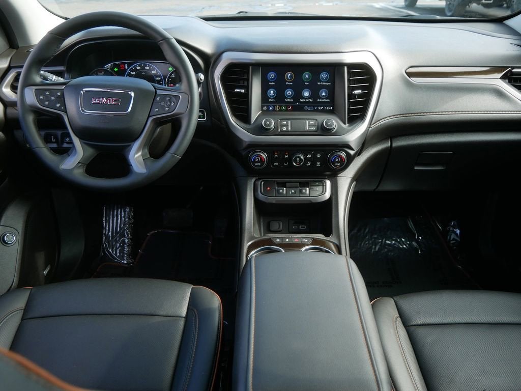 2023 GMC Acadia AT4