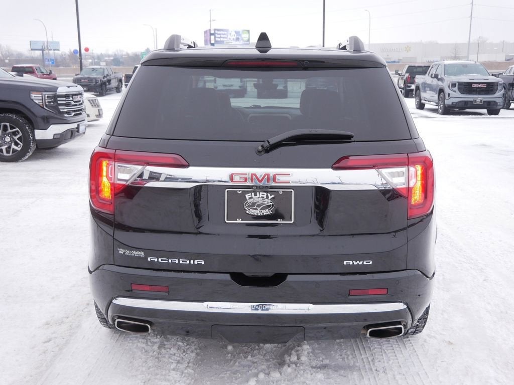 2021 GMC Acadia Denali