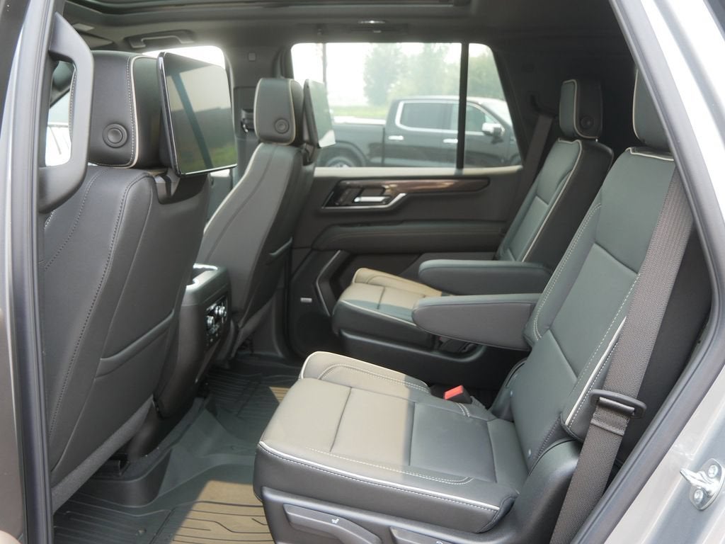 2026 GMC Yukon Elevation - Photo 6