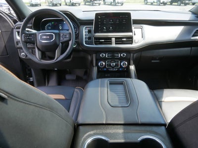 2023 GMC Yukon AT4