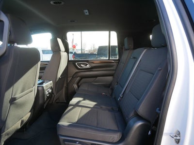 2024 GMC Yukon XL SLE