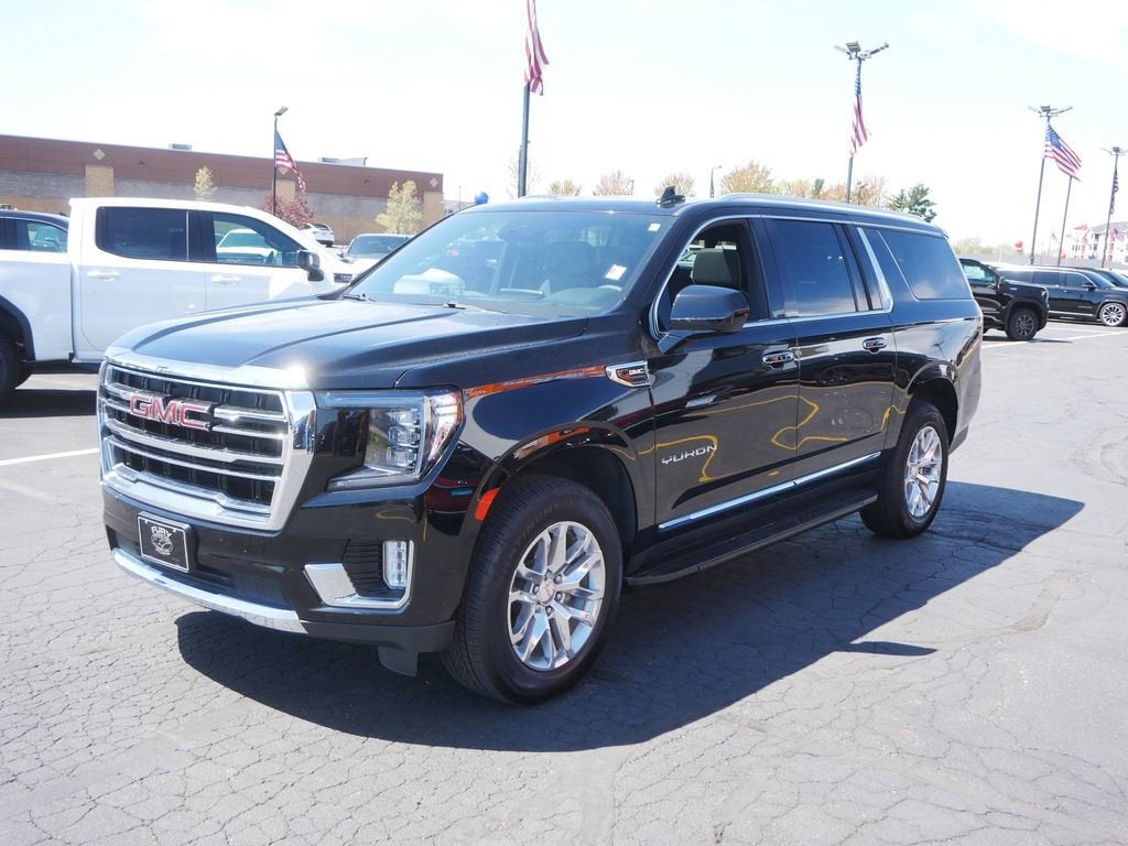 2023 GMC Yukon XL SLT
