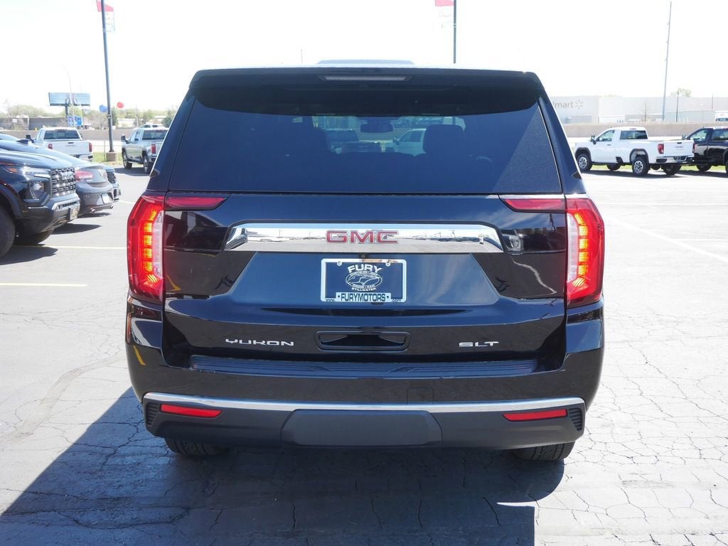 2023 GMC Yukon XL SLT