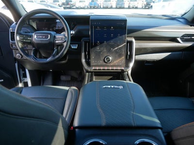 2025 GMC Yukon XL AT4