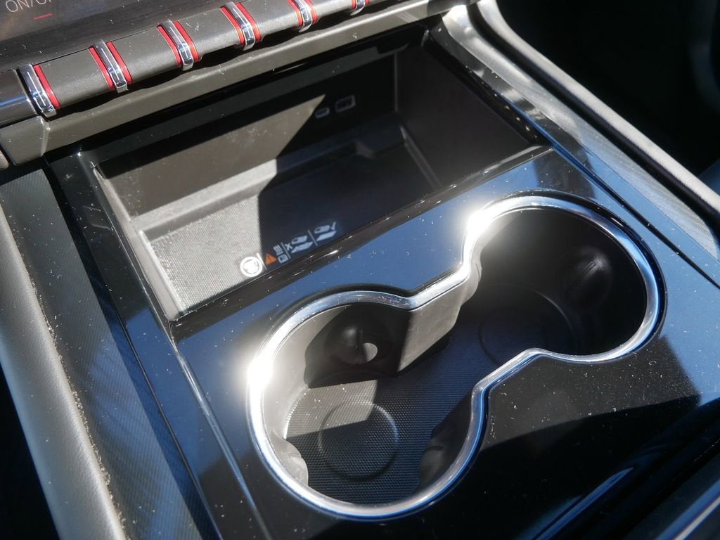 2025 GMC Yukon XL AT4