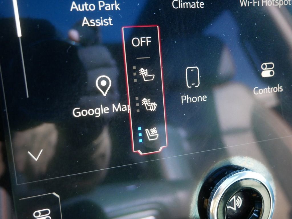 2025 GMC Yukon XL AT4