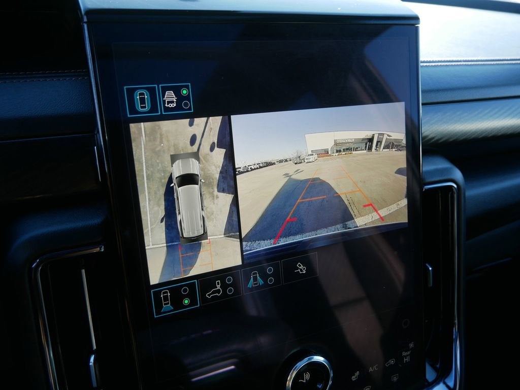 2025 GMC Yukon XL AT4