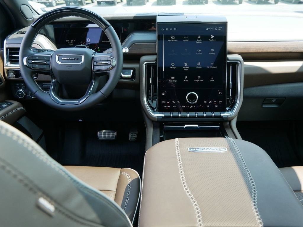 2026 GMC Yukon XL Denali Ultimate - Photo 9