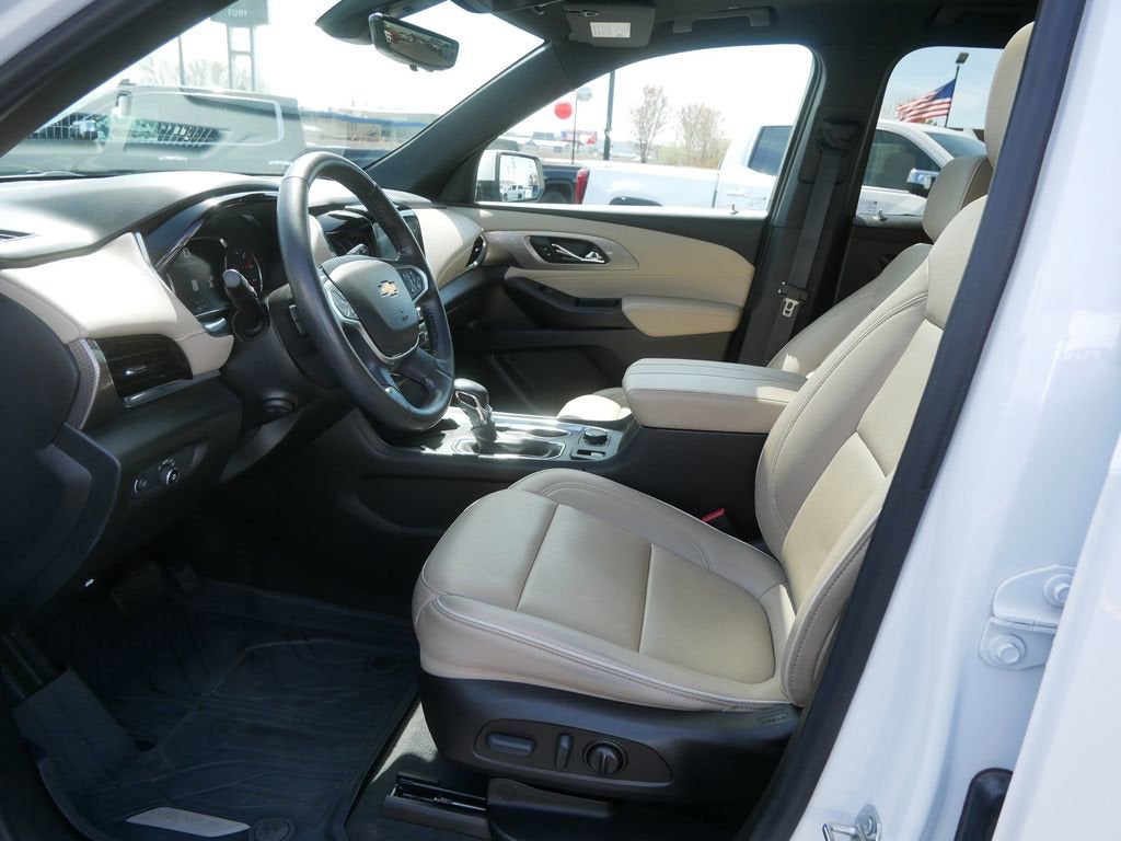 2022 Chevrolet Traverse Premier