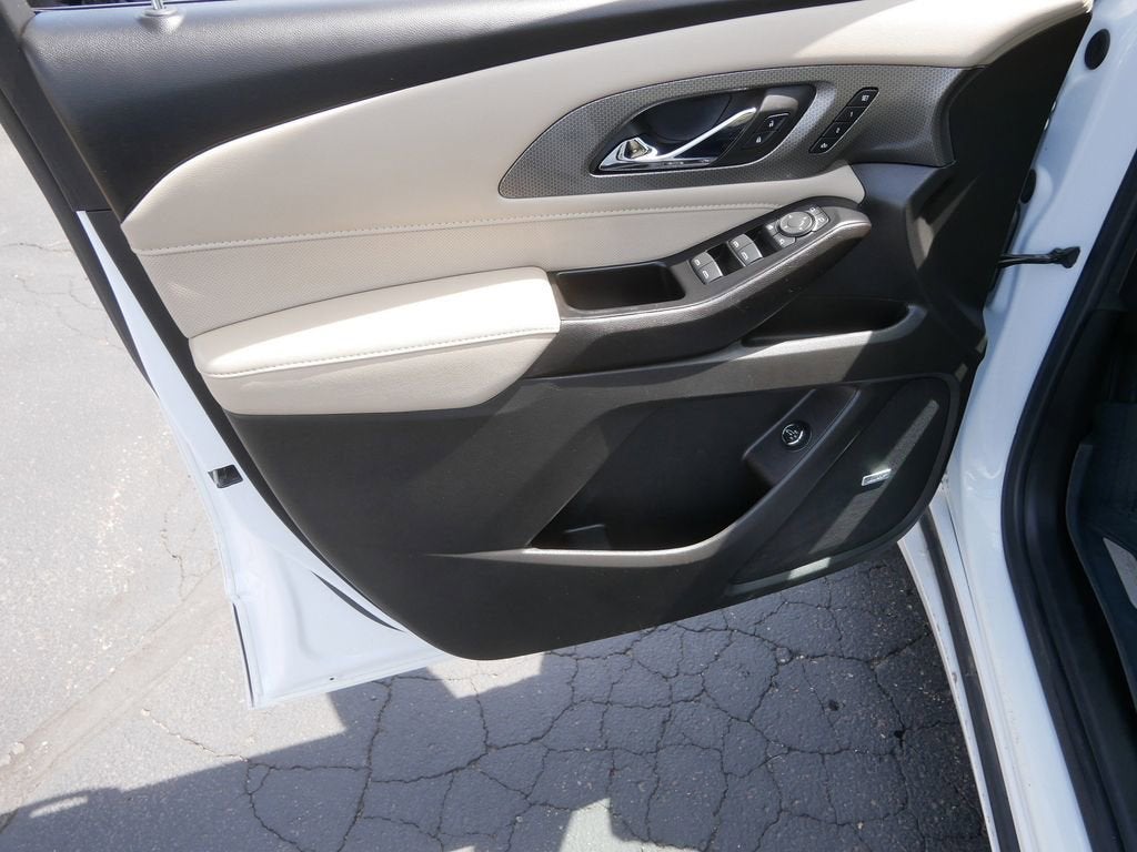 2022 Chevrolet Traverse Premier