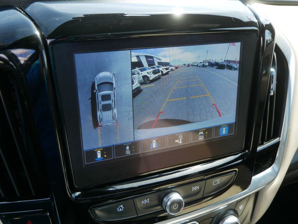 2022 Chevrolet Traverse Premier