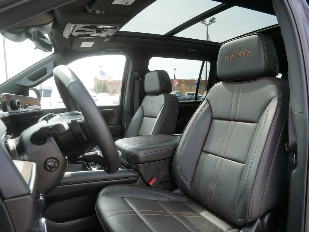 2025 Chevrolet Suburban High Country