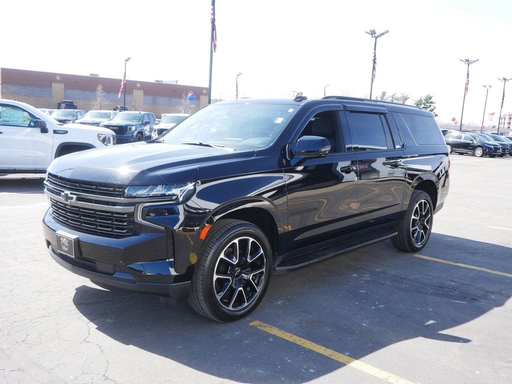 2022 Chevrolet Suburban RST