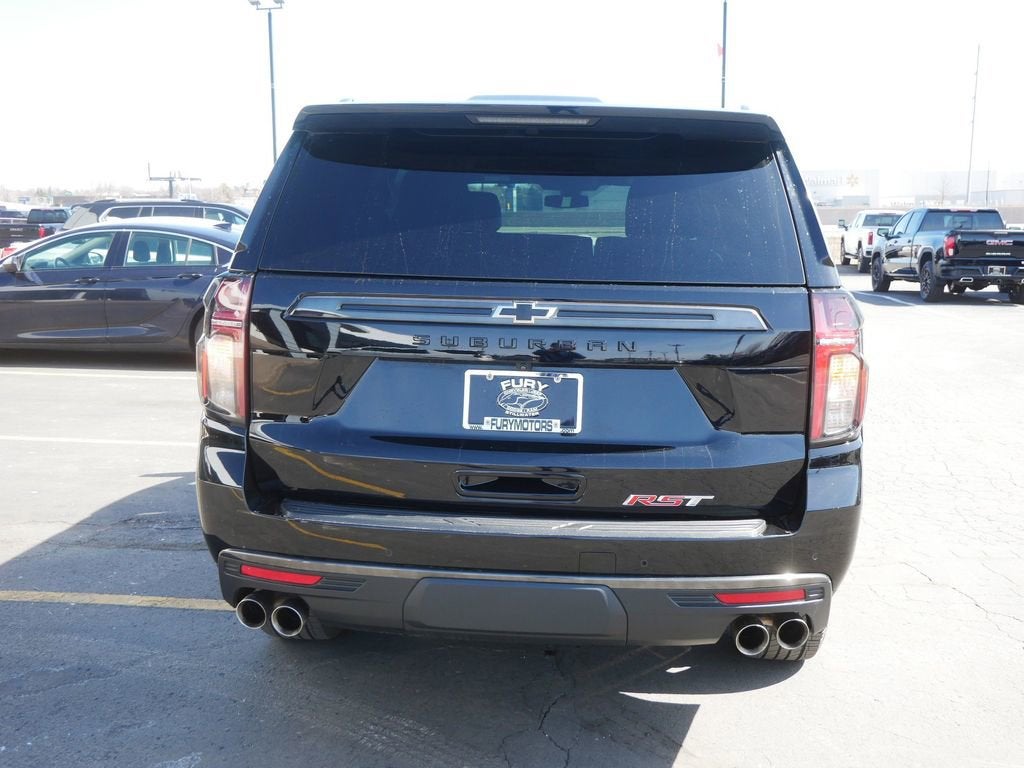 2022 Chevrolet Suburban RST