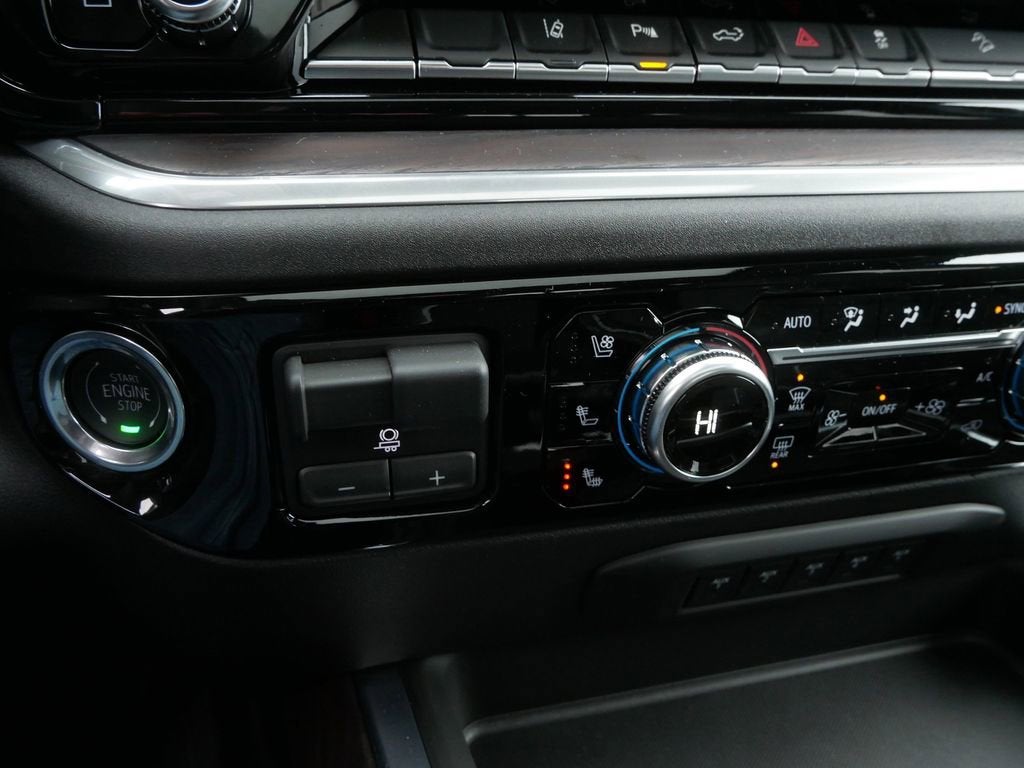 2026 GMC Sierra 3500 HD SLT