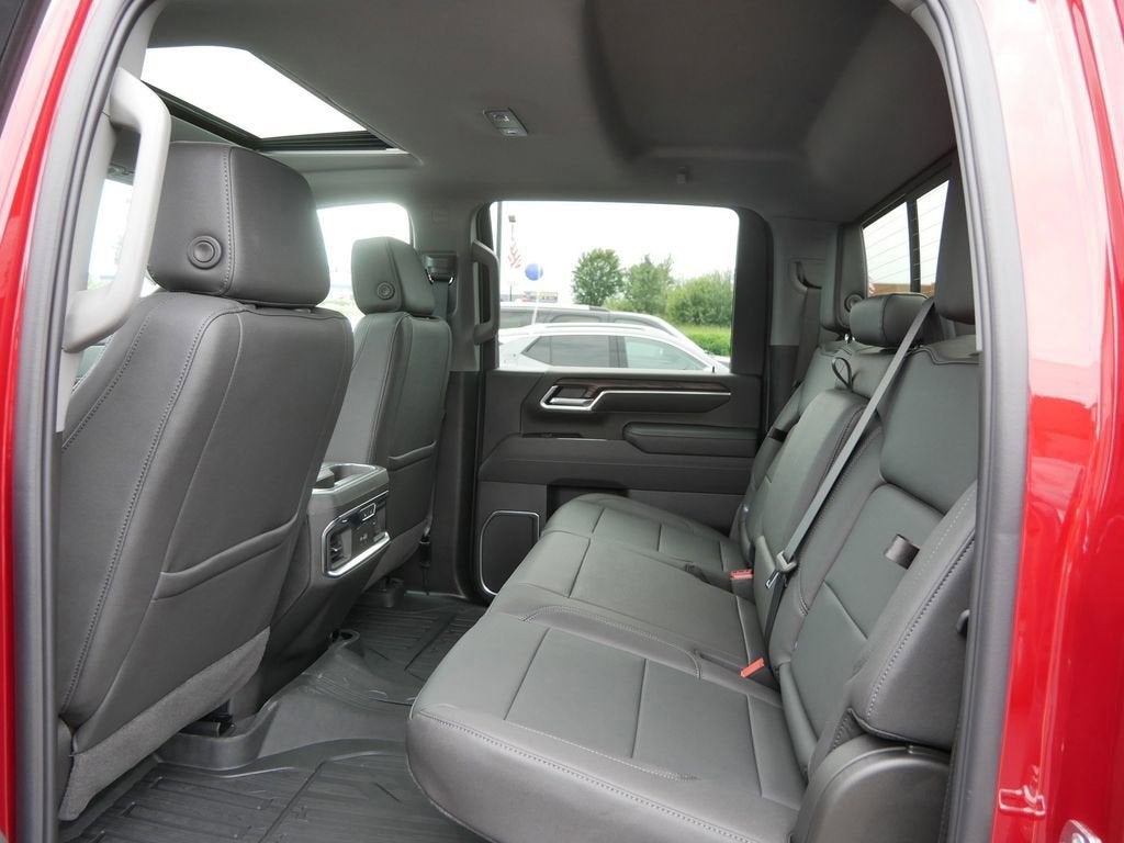 2025 GMC Sierra 3500 HD SLT