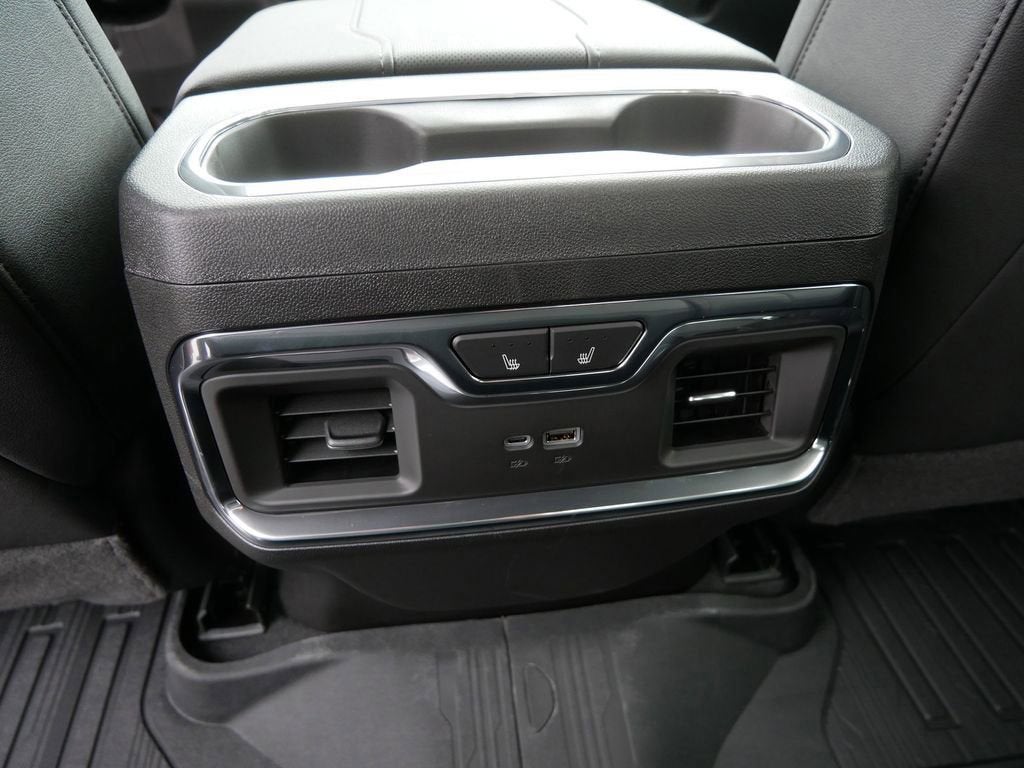 2025 GMC Sierra 3500 HD SLT