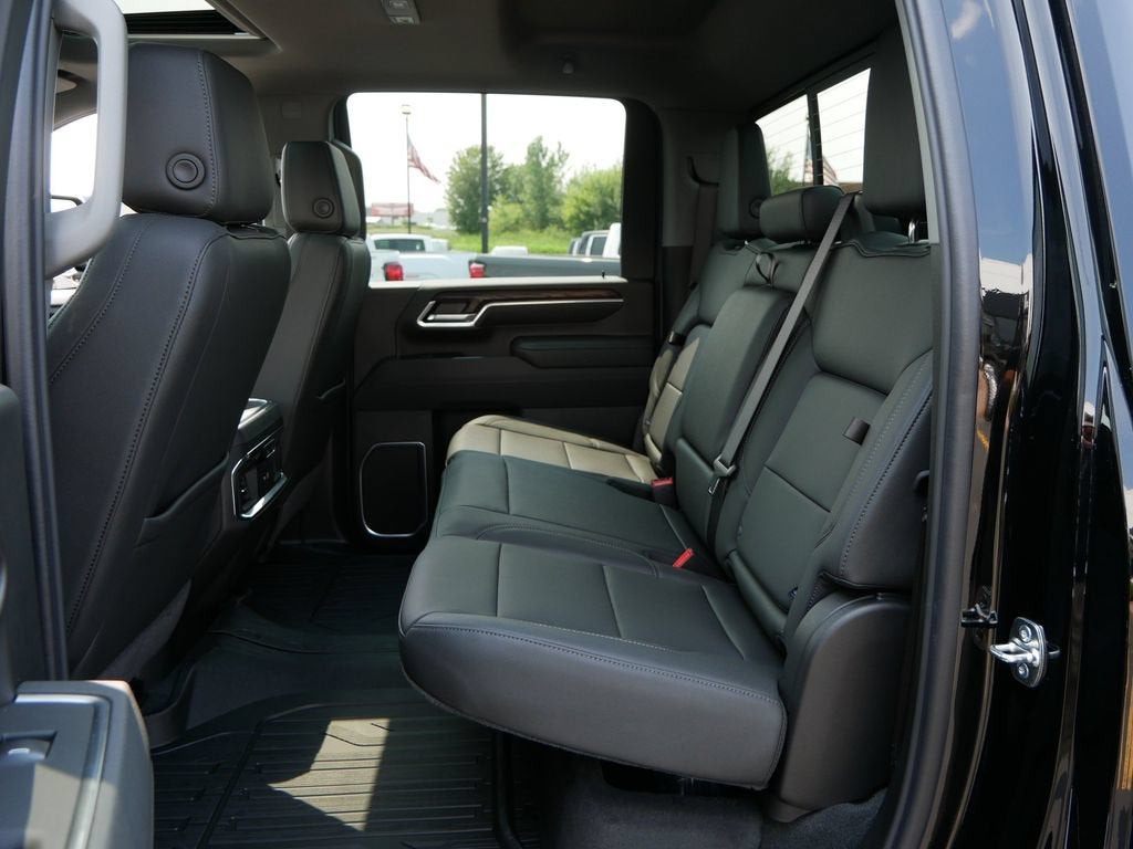 2026 GMC Sierra 3500 HD SLT