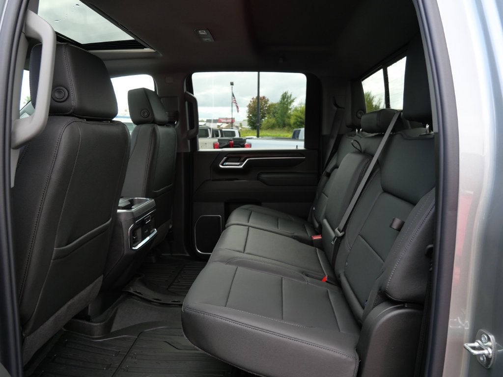 2026 GMC Sierra 3500 HD SLT