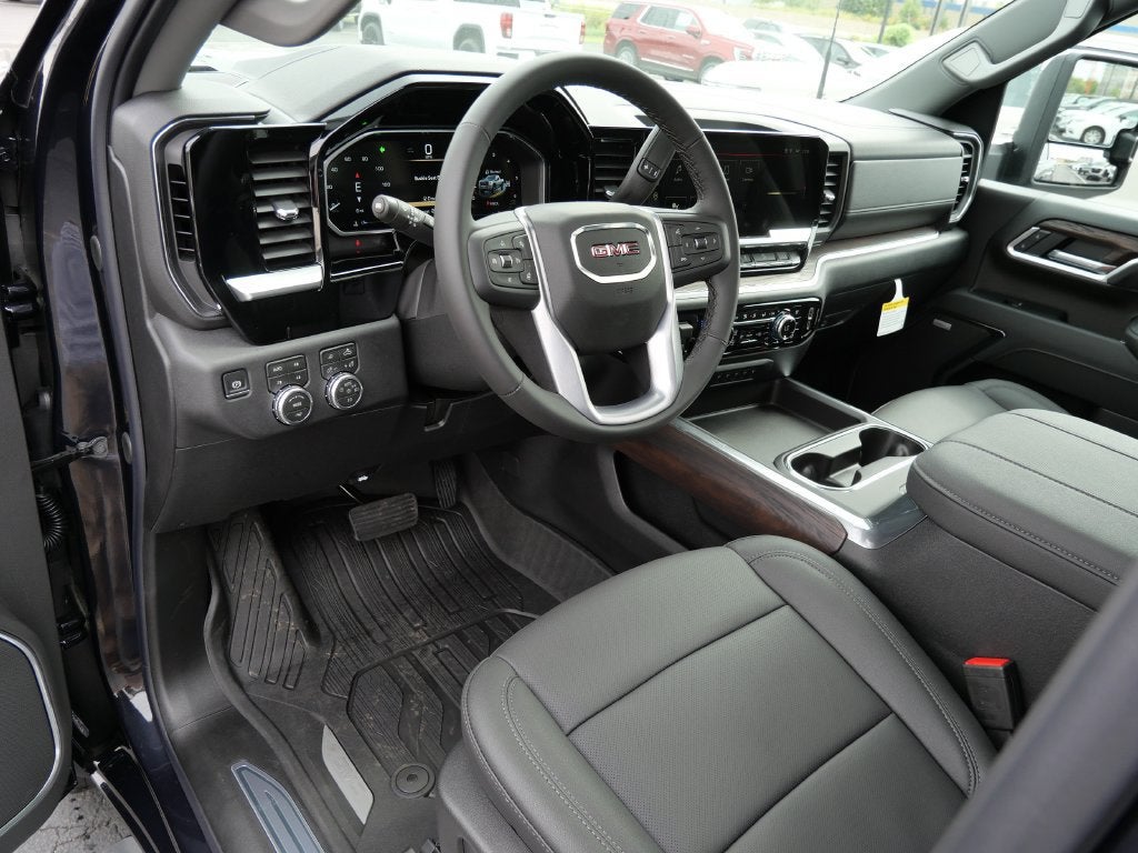 2026 GMC Sierra 3500 HD SLT