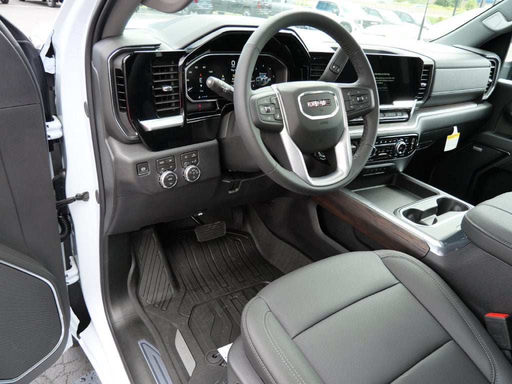 2026 GMC Sierra 3500 HD SLT