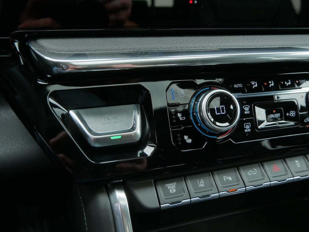 2026 GMC Sierra 3500HD Denali - Photo 14