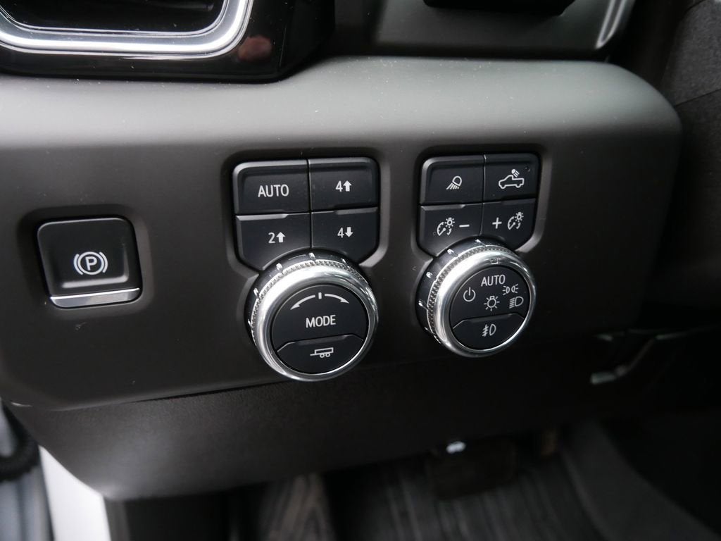 2025 GMC Sierra 3500 HD Denali