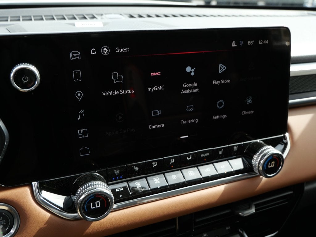 2026 GMC Canyon AT4 - Photo 14
