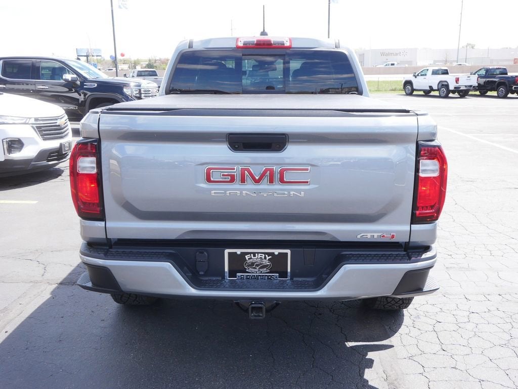 2024 GMC Canyon AT4