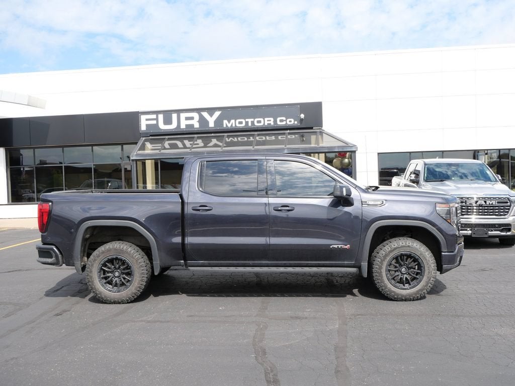2022 GMC Sierra 1500 AT4
