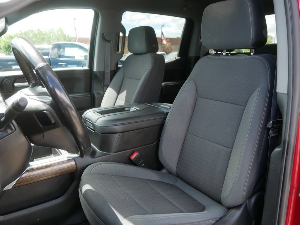 Used 2021 GMC Sierra 1500 Elevation with VIN 1GTU9CED4MZ410550 for sale in Forest Lake, Minnesota