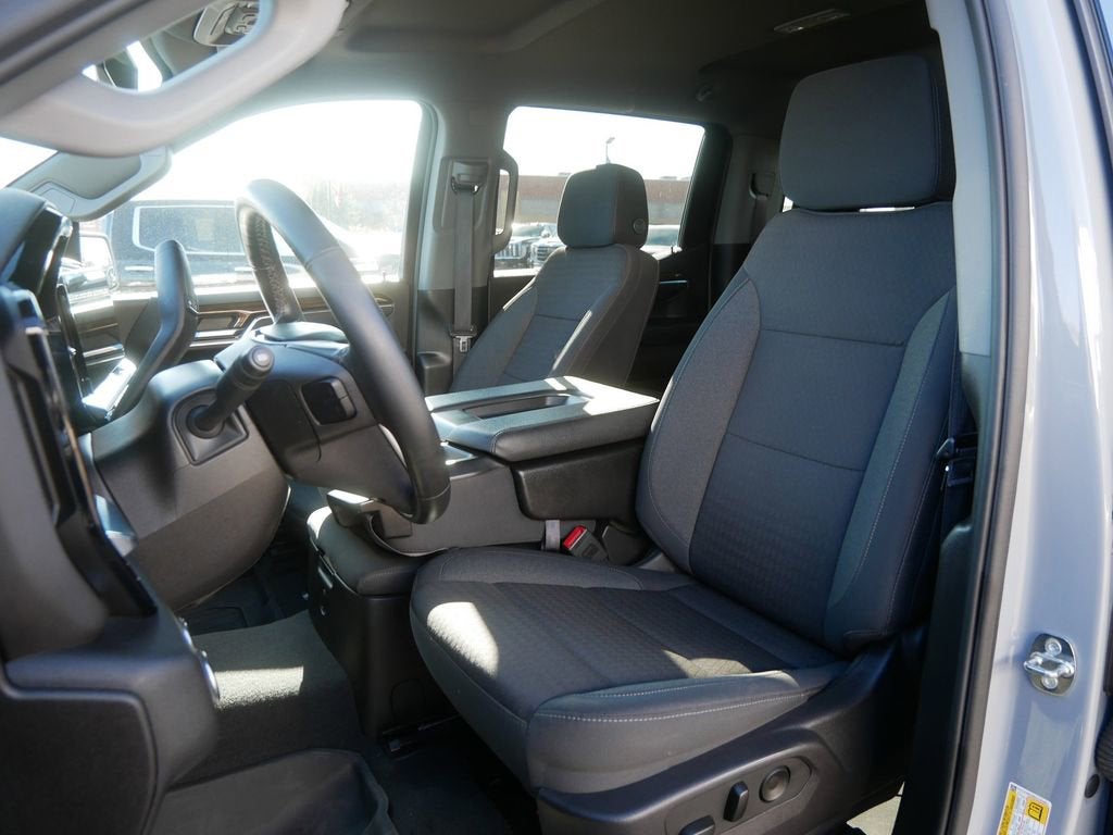 2024 GMC Sierra 1500 SLE