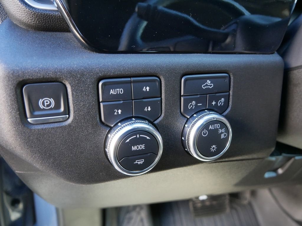 2024 GMC Sierra 1500 SLE