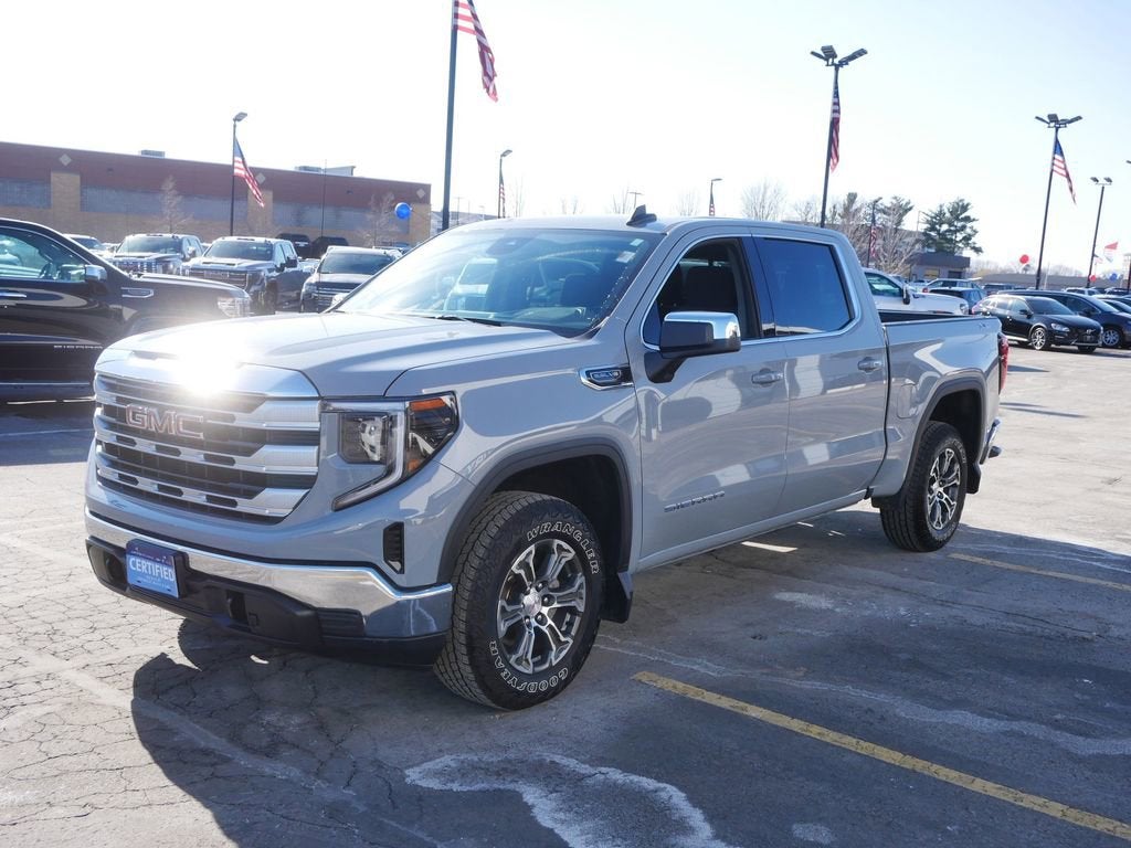 2024 GMC Sierra 1500 SLE